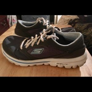 SKECHERS GO WALK